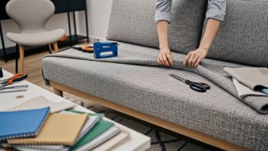 Sofa neu beziehen: Lohnt sich das?